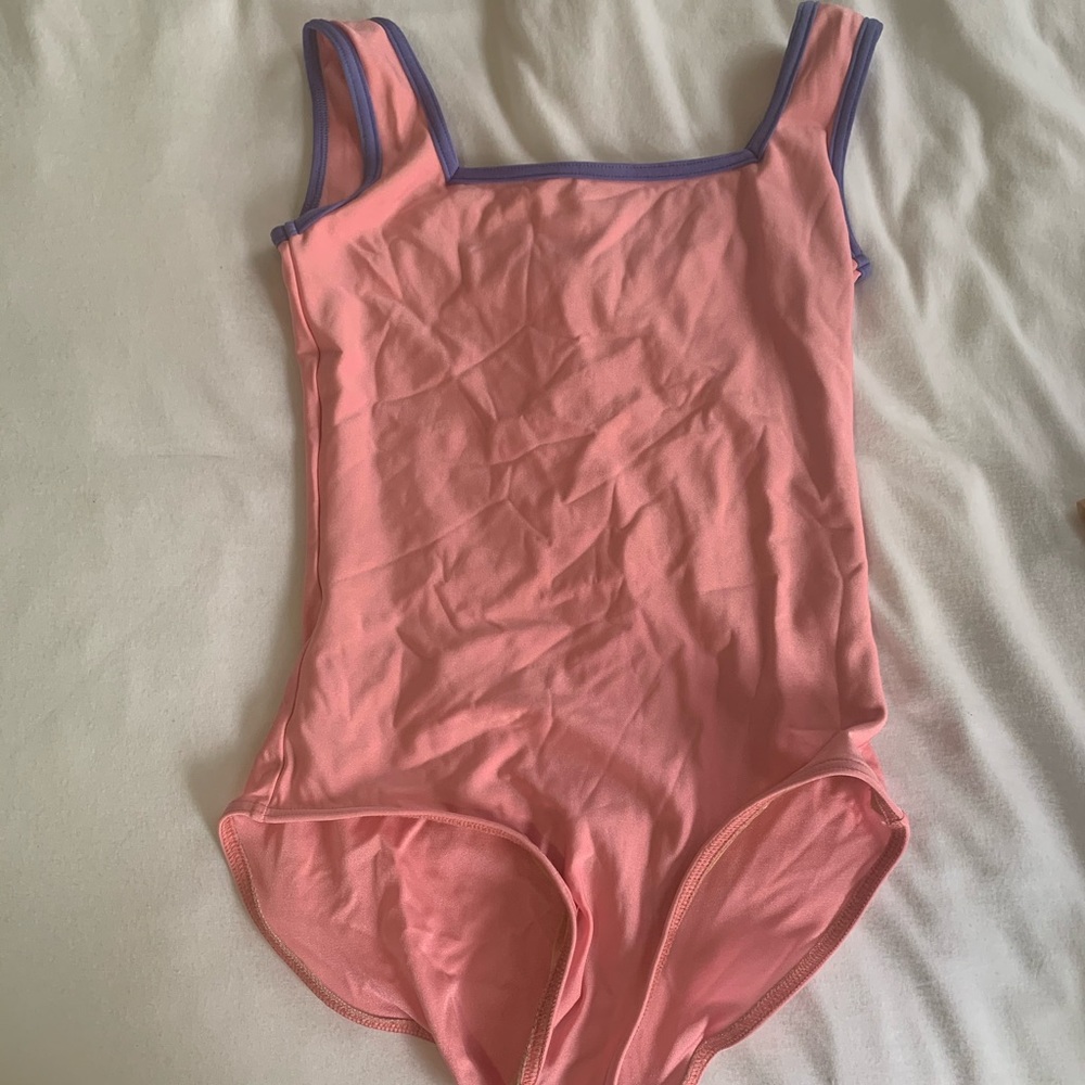 Yumiko Leotard